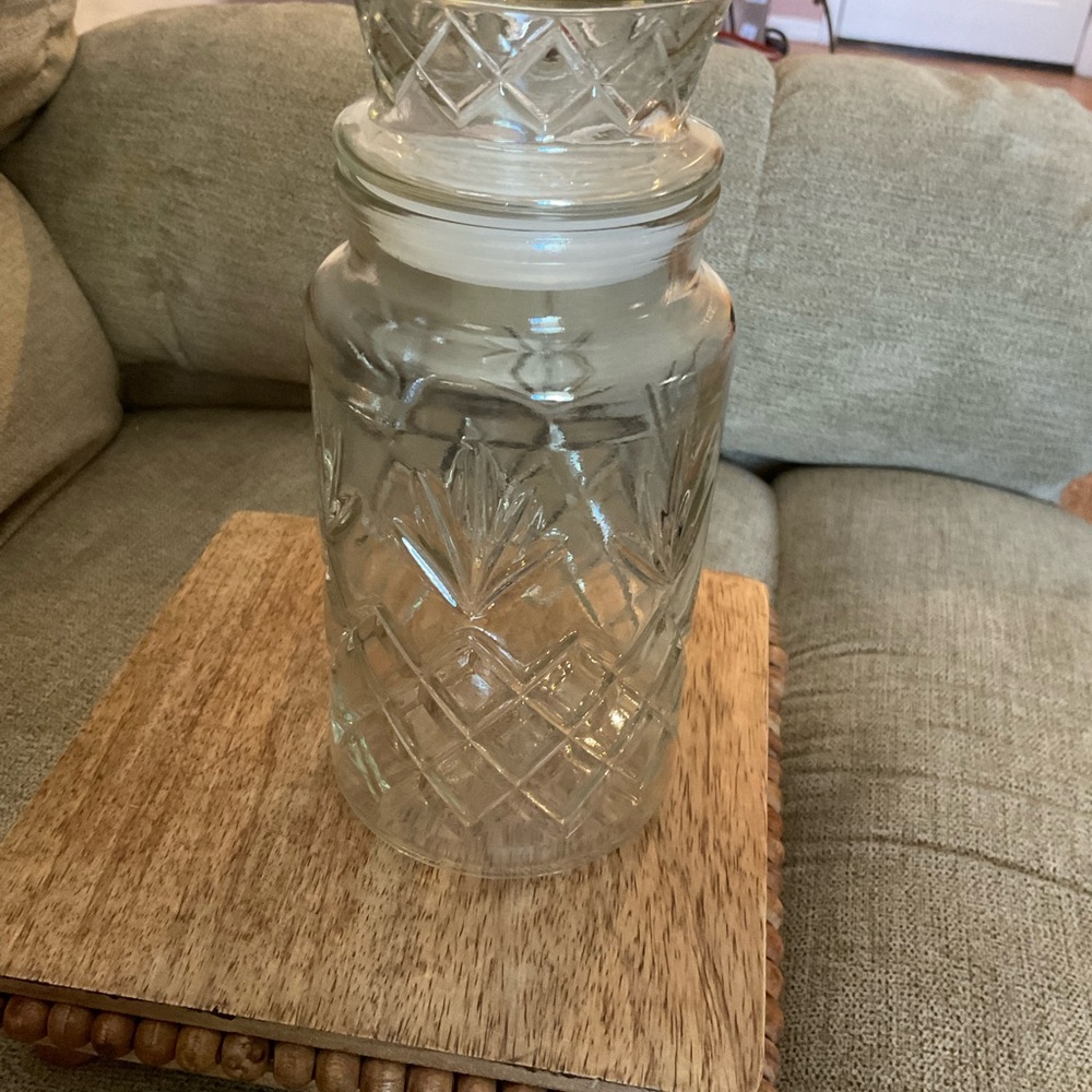 Vintage 1983 & 84 Mr. Peanut Clear Glass Canister Planters Jars W Lids - Picture 10 of 16